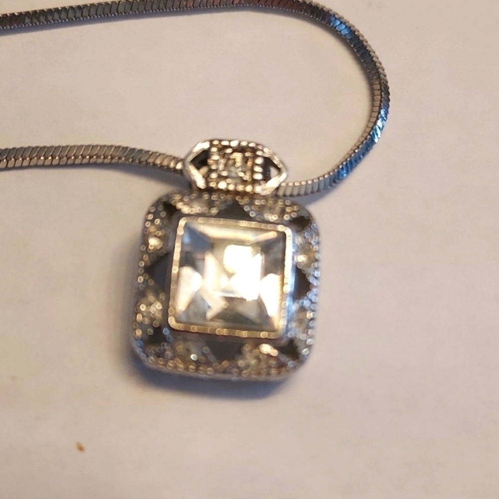Silver tone chain necklace with clear acrylic pendant 9.75". - Picture 2 of 4
